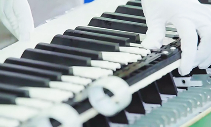 質量穩定,擁有內部模具設施和鍵盤設置